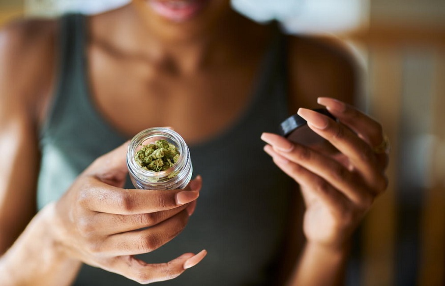 Things to Know Before You Mix Cannabis and Melatonin