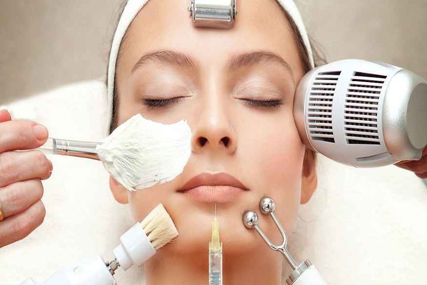 Radiance Redefined: Exploring Non-Invasive Aesthetic Treatments, Lash Extensions, and Hair Solutions