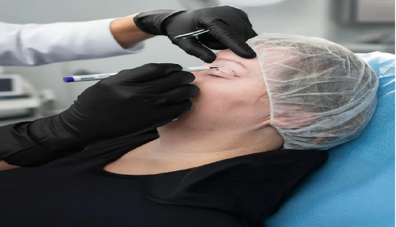 cosmetic surgery for hooded eyes